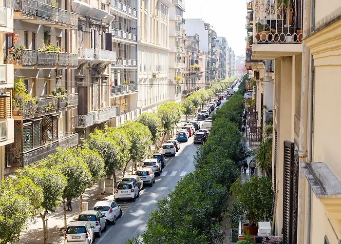 Daire Sulla Via Del Teatro